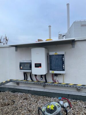 Installation de 30 panneaux solaires 13.65kwc à Saint-Denis (93) - SMIREC 6